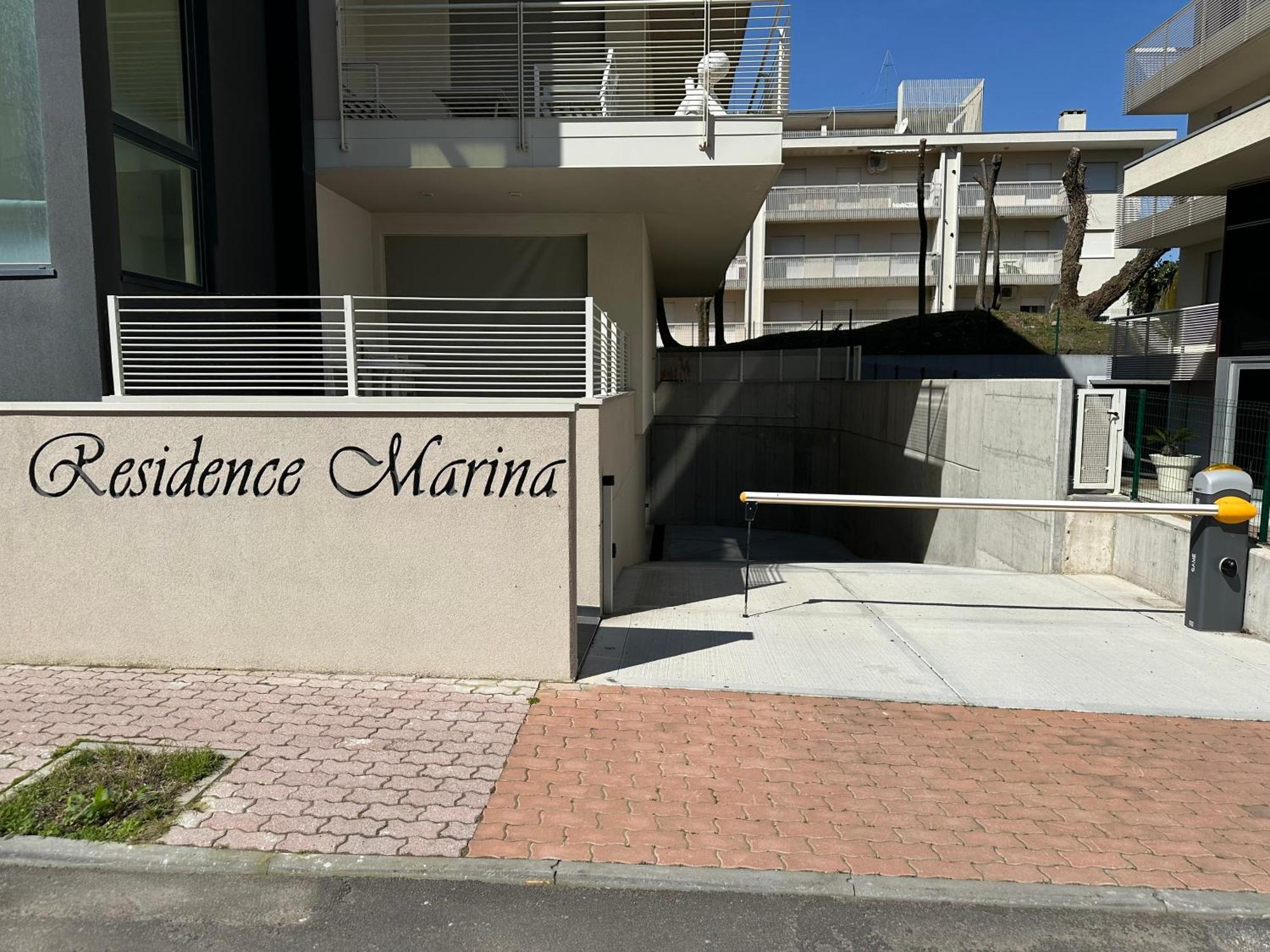 Marina Dream Beach Apartments With Sea View Terrace - Agenzia Cocal Καόρλε Εξωτερικό φωτογραφία